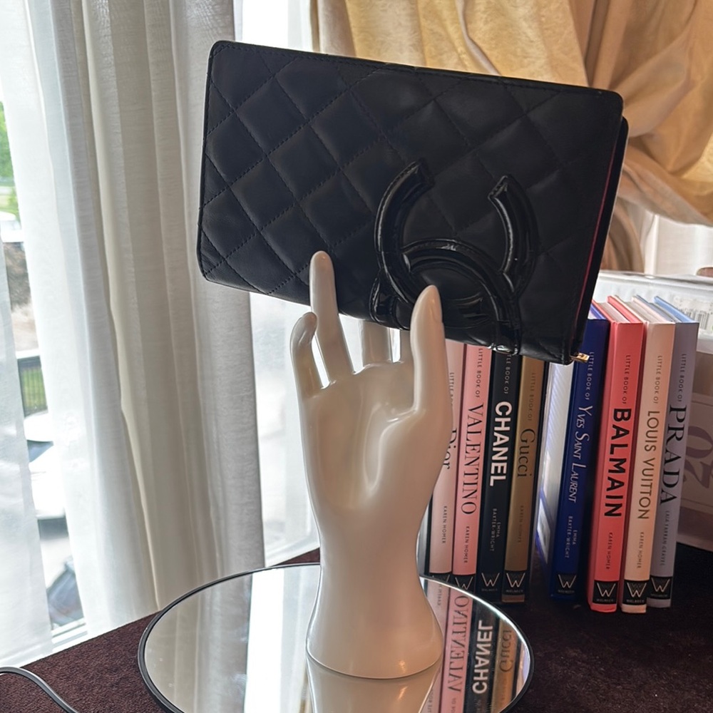 Authentic EUC CHANEL Cambon Bi Fold Wallet